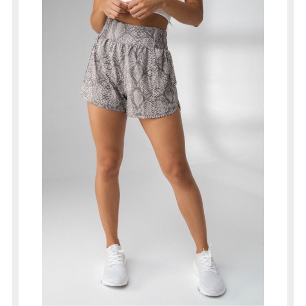 Vitality (formerly Balance Athletica) breeze short in pattern boa in size Small